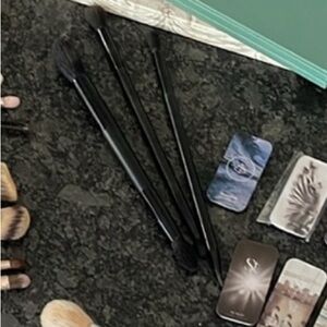 SEINT exclusive brushes for kskinner13